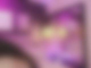 Bellatslatina's Live Sex Cam Show