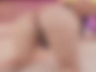Bellatslatina's Live Sex Cam Show