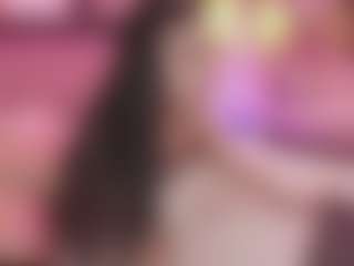 Bellatslatina's Live Sex Cam Show