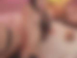 Bellatslatina's Live Sex Cam Show