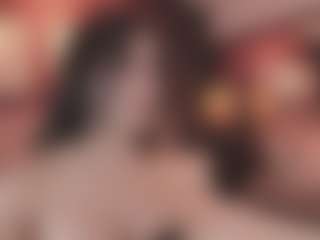 Bellatslatina's Live Sex Cam Show