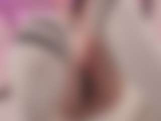 Bellatslatina's Live Sex Cam Show