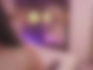 Bellatslatina's Live Sex Cam Show
