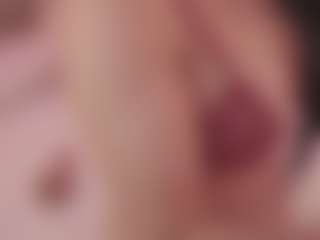 Bellatslatina's Live Sex Cam Show