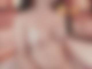 Bellatslatina's Live Sex Cam Show