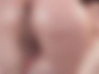Bellatslatina's Live Sex Cam Show