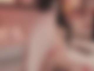 Bellatslatina's Live Sex Cam Show