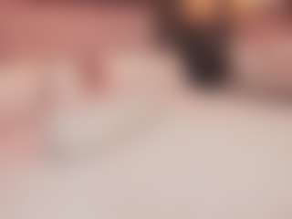 Bellatslatina's Live Sex Cam Show