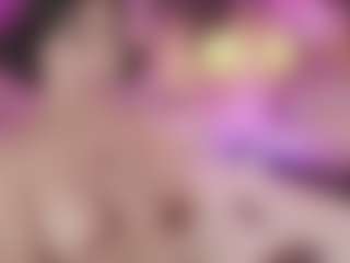 Bellatslatina's Live Sex Cam Show