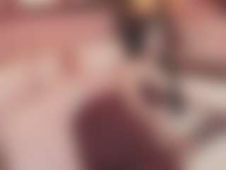 Bellatslatina's Live Sex Cam Show