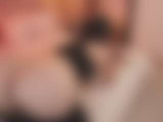 Bellatslatina's Live Sex Cam Show