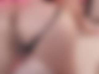 Bellatslatina's Live Sex Cam Show