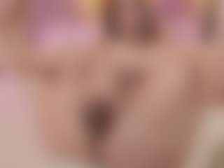 Bellatslatina's Live Sex Cam Show