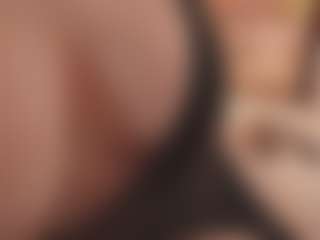 Bellatslatina's Live Sex Cam Show