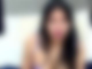 andrea-mills's Live Sex Cam Show