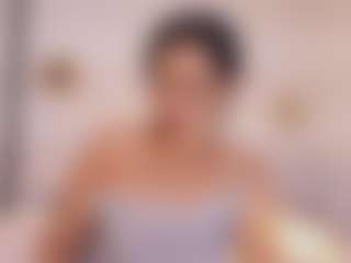 Live cam show with Shanon-mature - Asian Granny on Camiplay Live