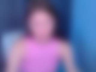 DaniellaTrue1's Live Sex Cam Show