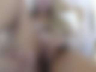 Seks show na żywo z Lia Lumi