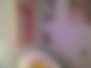 ZOEBOLTON's Live Sex Cam Show
