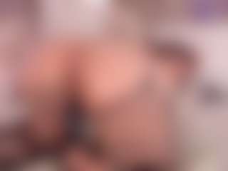 Live cam show with Hasret - Shaved on Soda Cam