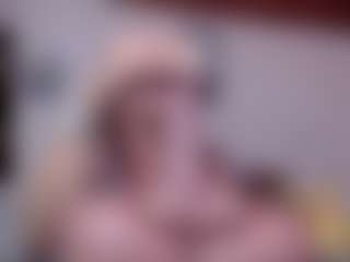 Live cam show with Lilaa-x - Bikini on Camsoda