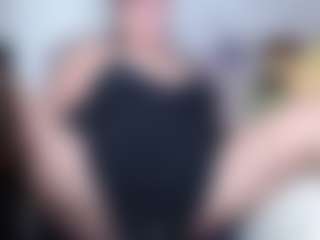 Live cam show with Lilaa-x - Smoking on Uber Horny