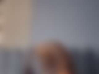 Live cam show with Nicole - Camel Toe on madthumbs