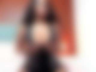 Live cam show with PinkCeleste - Middle Aged on Camsoda