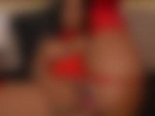 Live cam show with Sofi-dream - Fingering on Gym Cam Girls