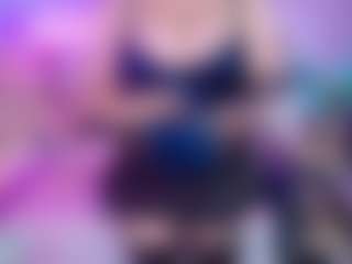 Live cam show with Zalymature - Butt Plug on Camsoda