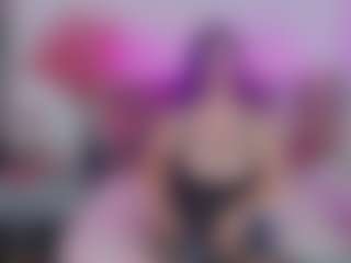 Live cam show with Zalymature - Solo on Camsoda