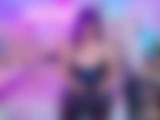 Live cam show with Zalymature - Shaved on SmokeAndPoke