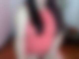 zara-milff's Live Sex Cam Show