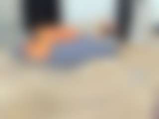 Live cam show with freaky_girl - Oil on Soda Cam