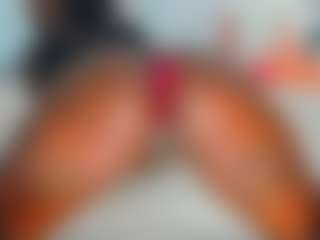 Live cam show with freaky_girl - Smoking on Camiplay Live
