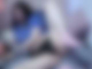Lesliee22's Live Sex Cam Show