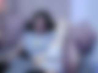 Lesliee22's Live Sex Cam Show