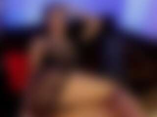 Live cam show with Lesly-Mills - Playdildo on CamSodaAdn