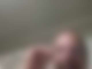 hunglow's Live Sex Cam Show