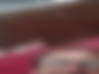 hunglow's Live Sex Cam Show