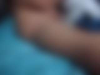 hunglow's Live Sex Cam Show