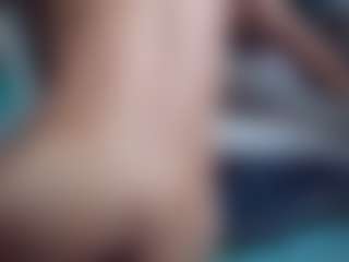 hunglow's Live Sex Cam Show