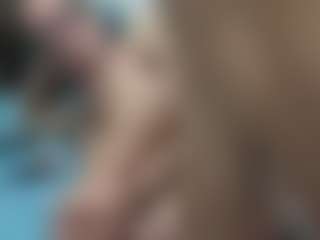 hunglow's Live Sex Cam Show