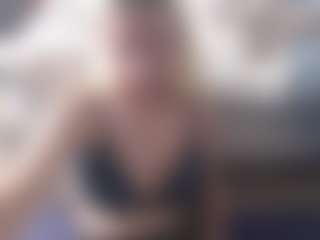 AmandaBB's Live Sex Cam Show