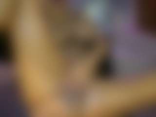 AnnesWhite's Live Sex Cam Show