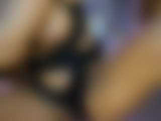 AnnesWhite's Live Sex Cam Show