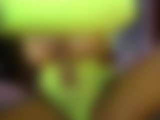 AnnesWhite's Live Sex Cam Show