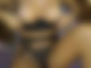 AnnesWhite's Live Sex Cam Show