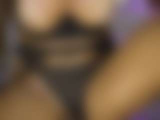 AnnesWhite's Live Sex Cam Show
