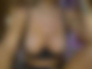 AnnesWhite's Live Sex Cam Show